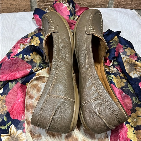 Lucky Brand Olive green Leather Loafers - 8 - Picture 7 of 9